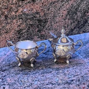 Vintage Silver Plated Sugar and Creamer Set - Ornate Floral Design